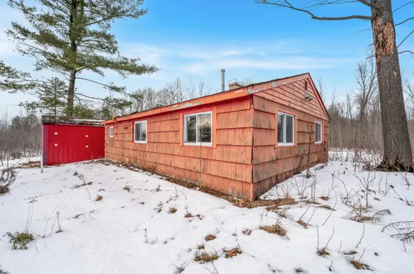 $212,900 | 16107 12 Mile Road, Leroy, MI 49655
