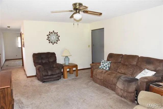 $259,900 | 840 North Union Street, Staunton, IL 62088