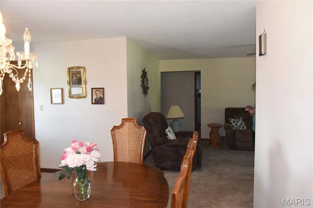 $259,900 | 840 North Union Street, Staunton, IL 62088