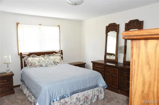 $259,900 | 840 North Union Street, Staunton, IL 62088