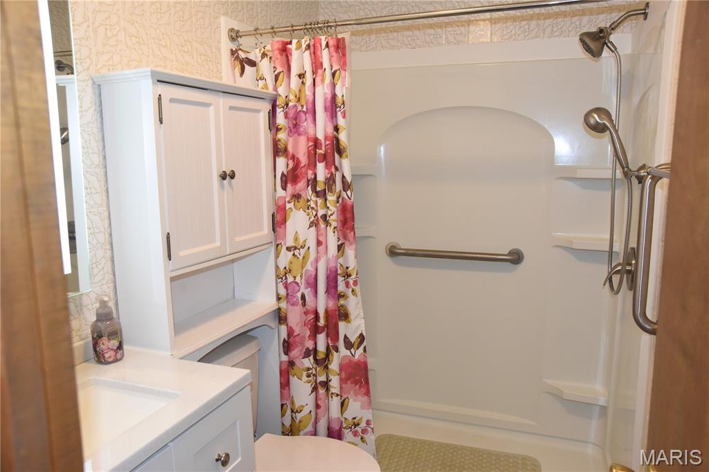 840 North Union Street Staunton, IL 62088 - Photo 30 of 41