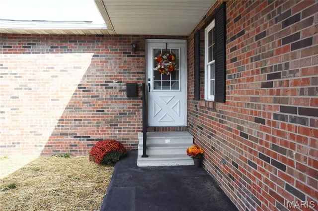 $259,900 | 840 North Union Street, Staunton, IL 62088