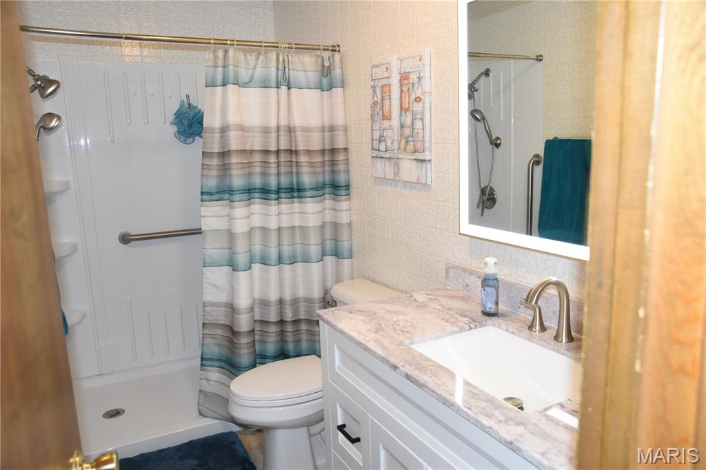 840 North Union Street Staunton, IL 62088 - Photo 34 of 41