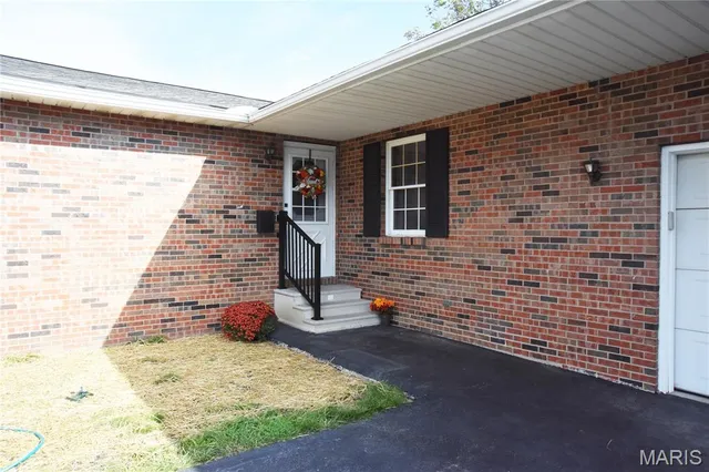 $259,900 | 840 North Union Street, Staunton, IL 62088