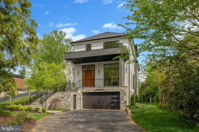$3,488,900 | 1853 Massachusetts Avenue, McLean, VA 22101