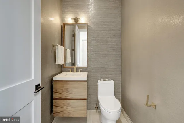 $3,488,900 | 1853 Massachusetts Avenue, McLean, VA 22101