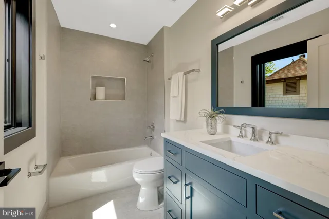 $3,488,900 | 1853 Massachusetts Avenue, McLean, VA 22101