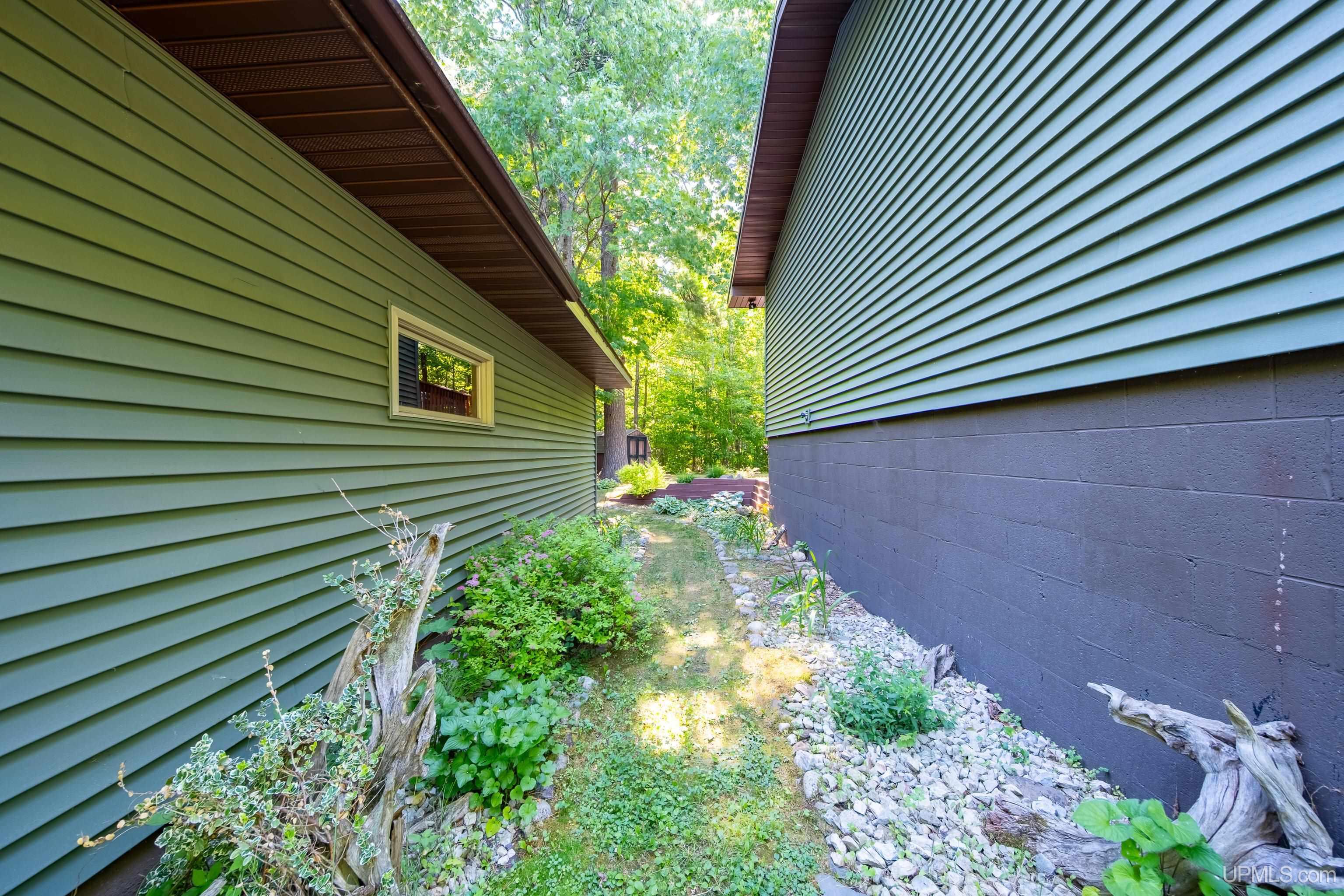 56 Feather Ridge Road Marquette, MI 49855 - Photo 47 of 72