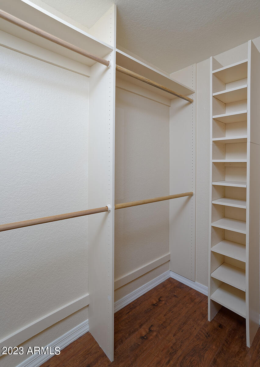 2725 West Irvine Road Phoenix, AZ 85086 - Photo 16 of 33 Main walk-in closet
