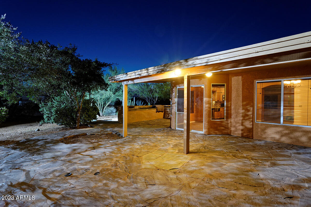 2725 West Irvine Road Phoenix, AZ 85086 - Photo 23 of 33 Patio