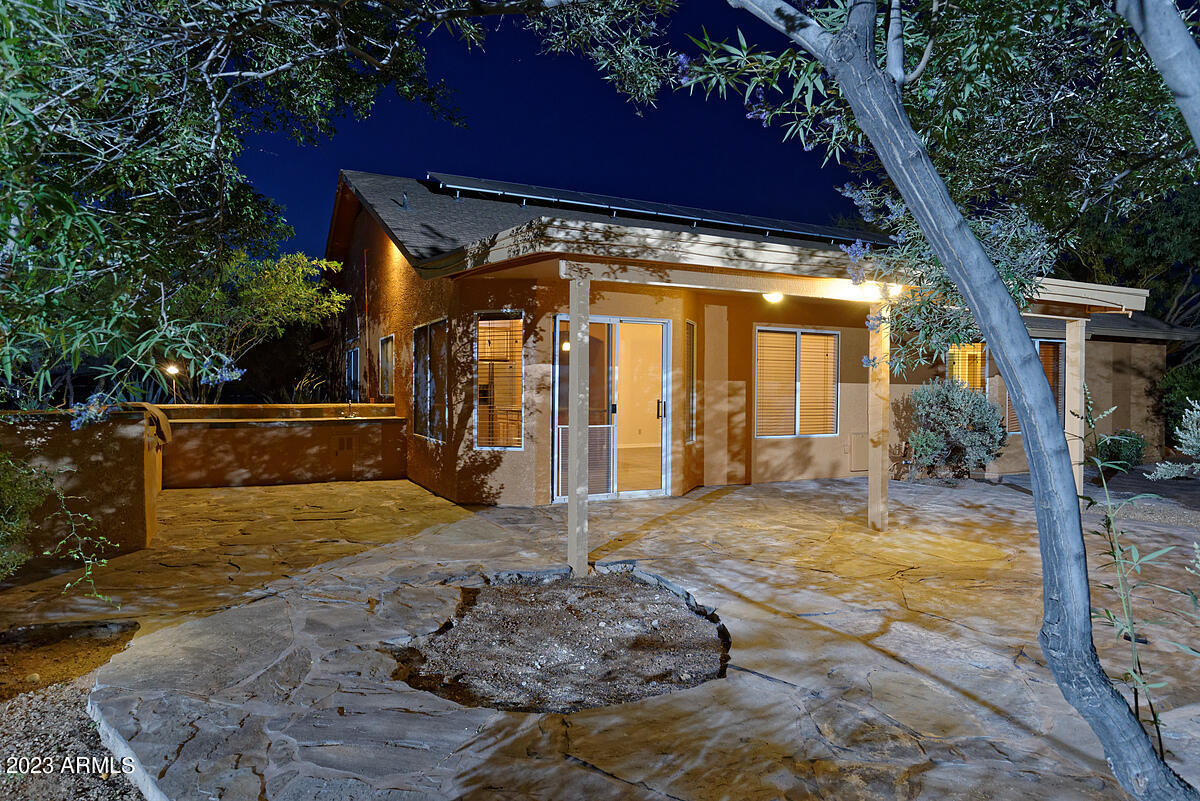 2725 West Irvine Road Phoenix, AZ 85086 - Photo 24 of 33 Patio