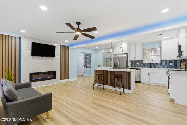 $238,900 | 7060 Perke Drive, Jacksonville, FL 32210