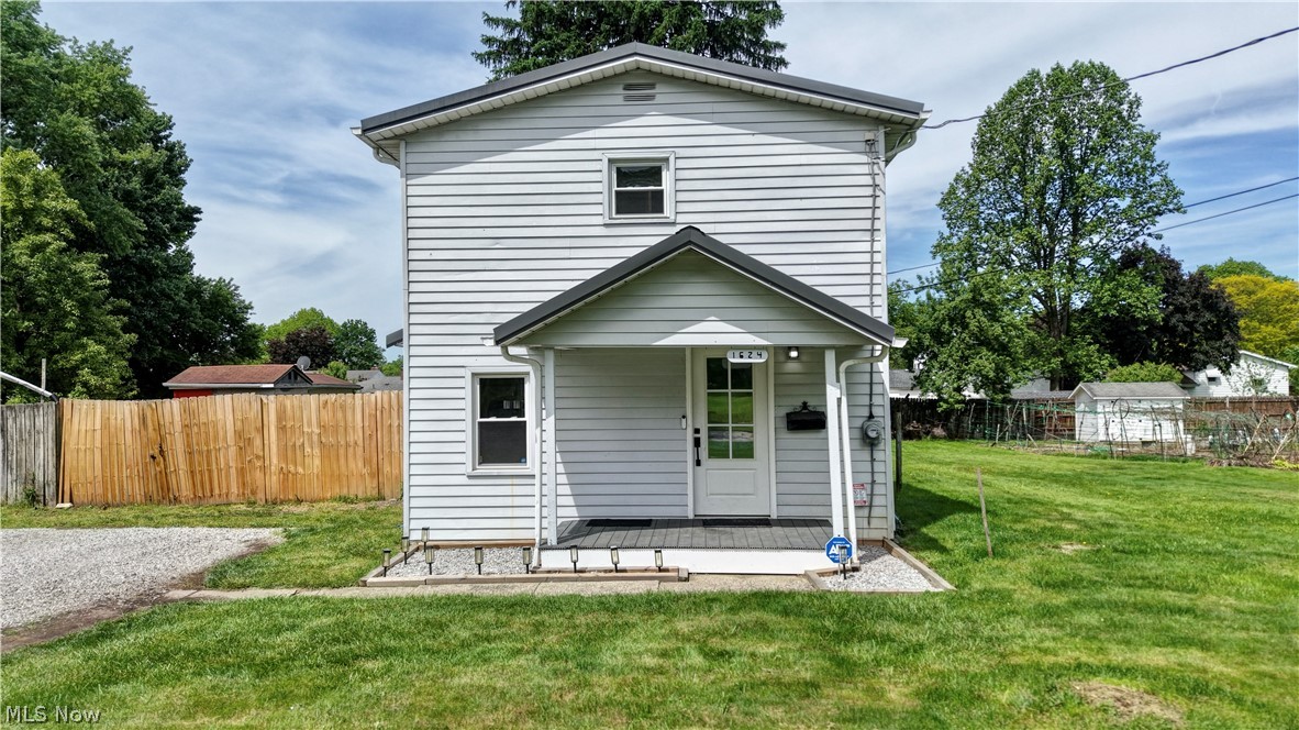 1624 Breiding Road Akron, OH 44310 - Photo 1 of 30