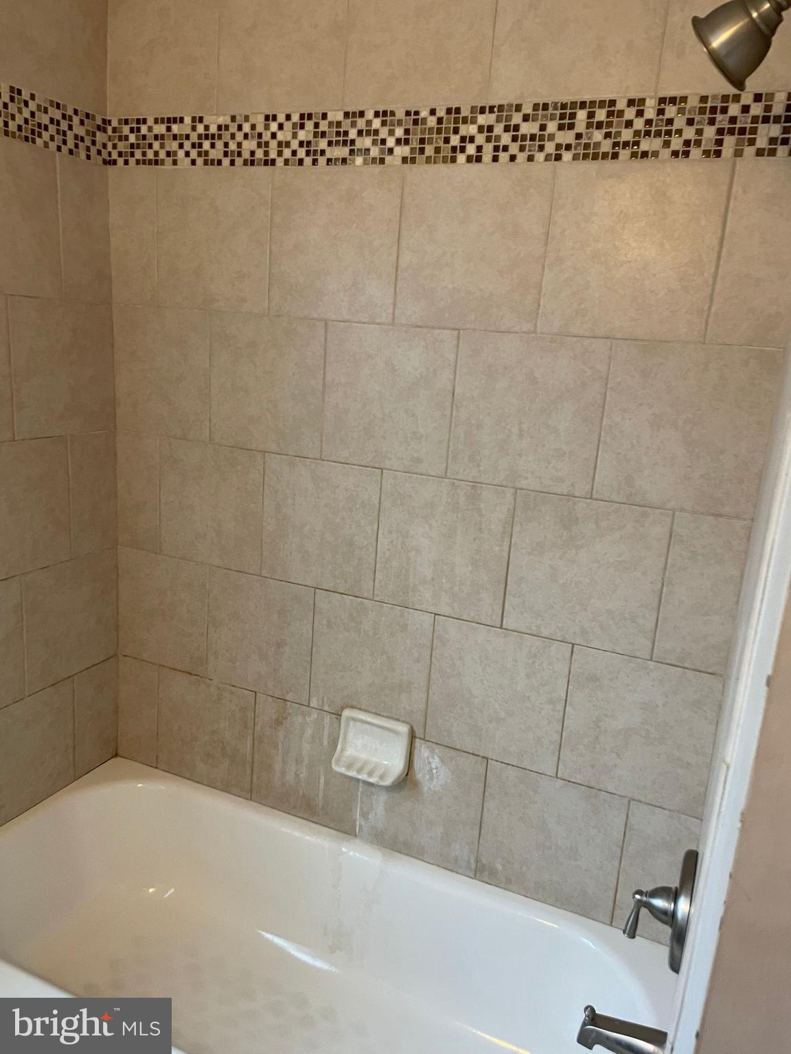 1639 Ralworth Road Baltimore, MD 21218 - Photo 12 of 23 Main Bath