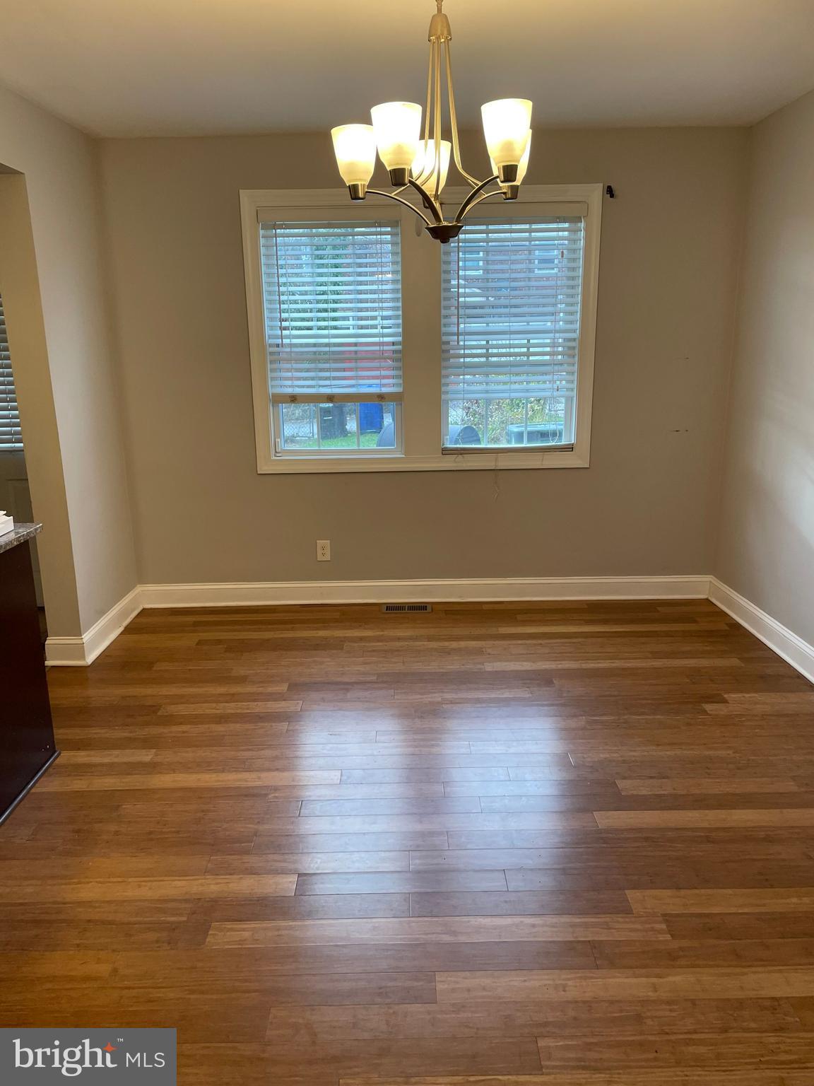 1639 Ralworth Road Baltimore, MD 21218 - Photo 4 of 23 Dining room