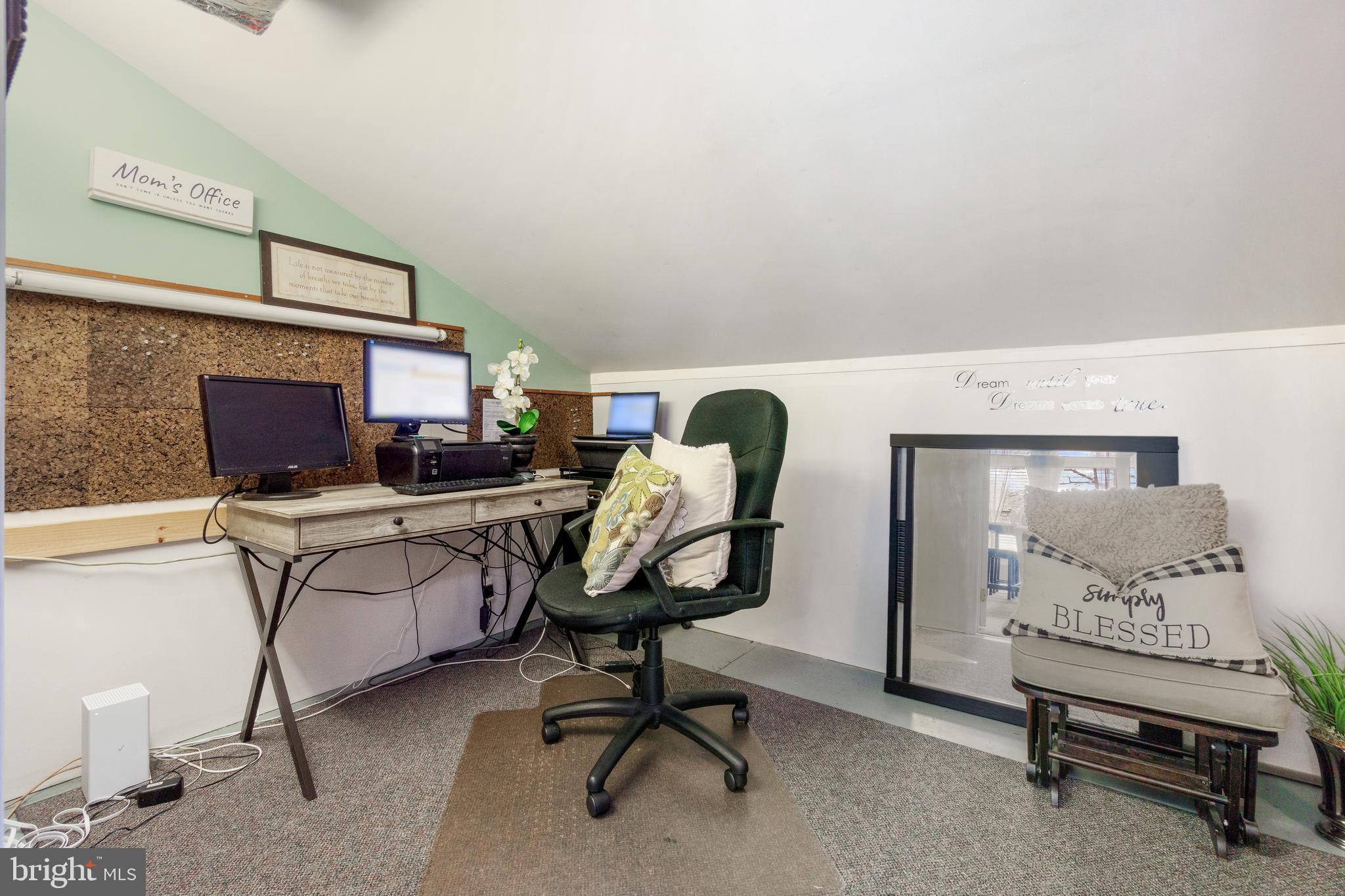 8339 Capel Drive Pasadena, MD 21122 - Photo 20 of 51 a view of workspace with furniture