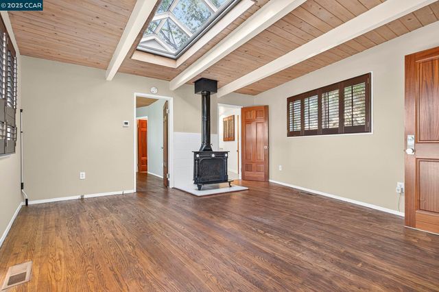 $635,000 | 405 Scenic Avenue, San Anselmo, CA 94960