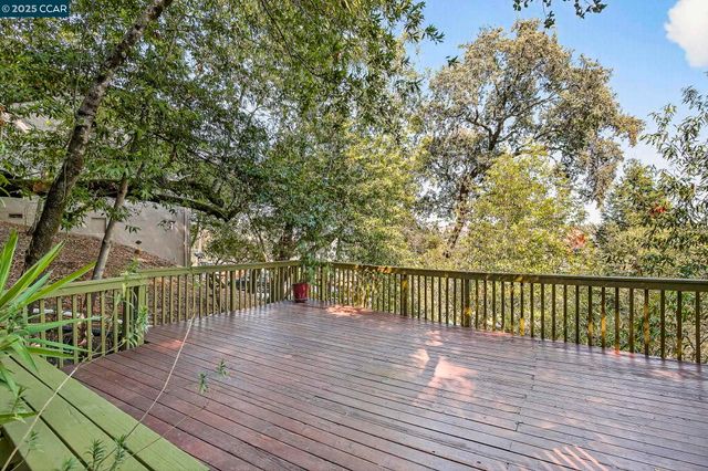 $635,000 | 405 Scenic Avenue, San Anselmo, CA 94960