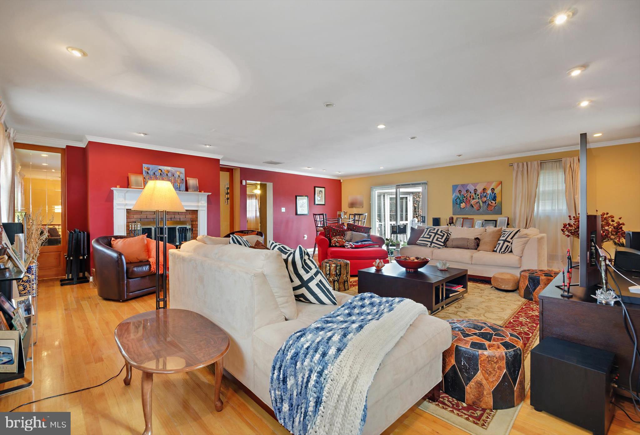 11406 Accolade Terrace Clinton, MD 20735 - Photo 28 of 45 a living room with furniture and a large window