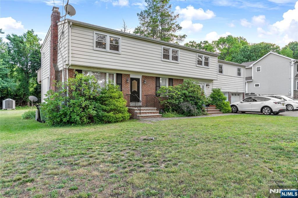 80 East Century Road, Unit 2 Paramus, NJ 07652 - Photo 11 of 12