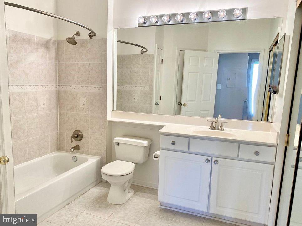 12004 Amber Ridge Circle, Unit B301 Germantown, MD 20876 - Photo 13 of 14