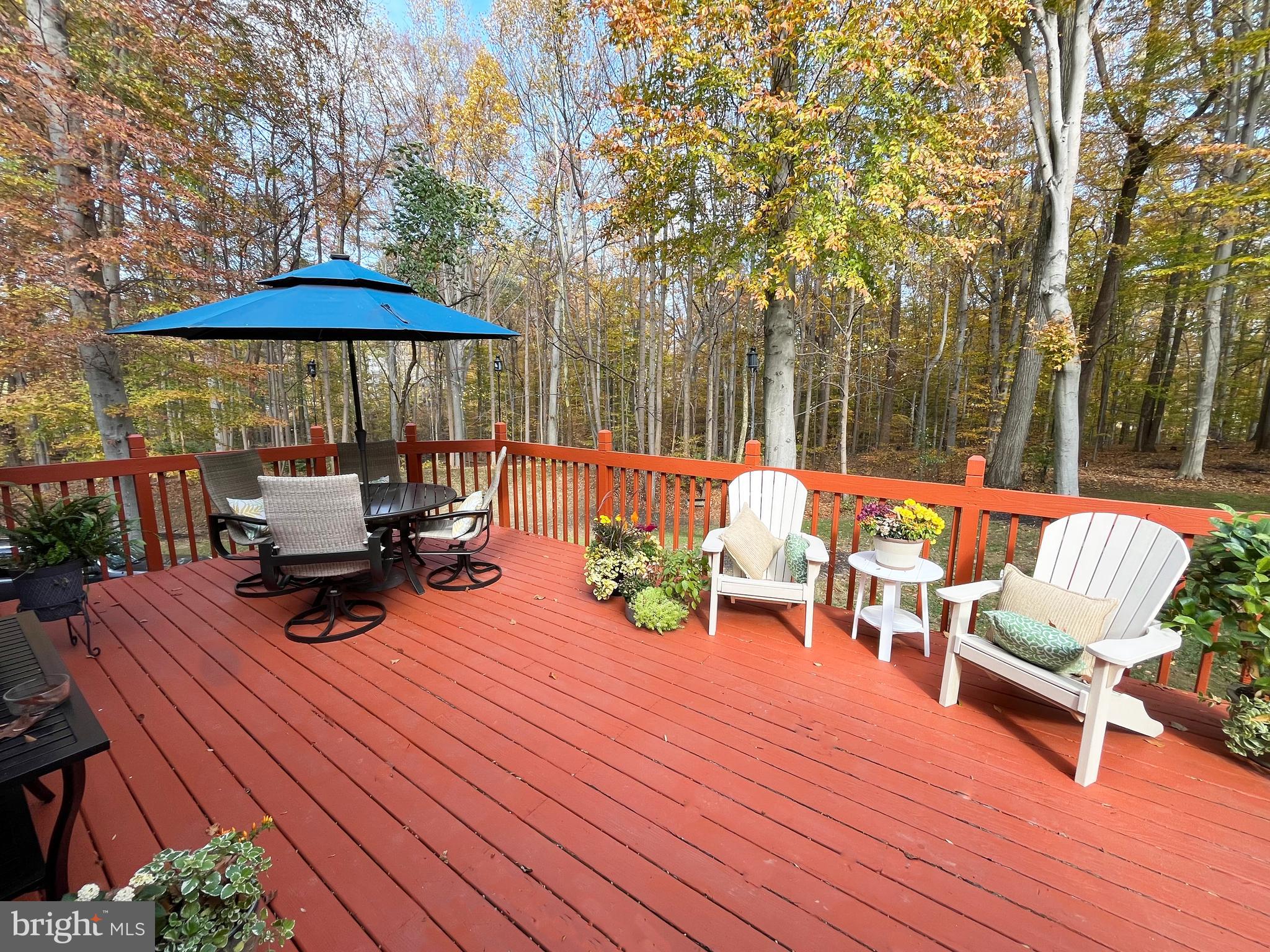 5 Copper Beech Court Landenberg, PA 19350 - Photo 3 of 38 a sitting area with furniture and wooden floor