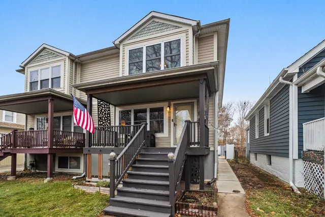 $450,000 | 1811 Lyons Street, Evanston, IL 60201