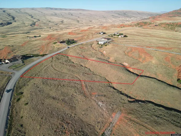 $99,500 | 15 Rimrock Drive, Thermopolis, WY 82443