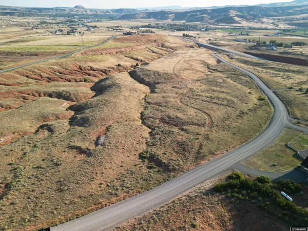 $99,500 | 15 Rimrock Drive, Thermopolis, WY 82443