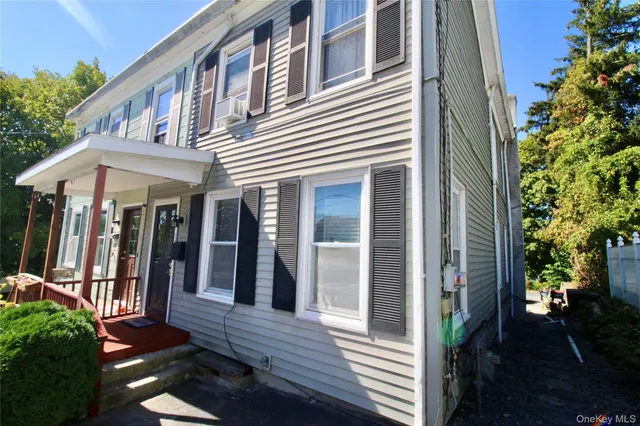 $325,000 | 36 McDonald Street, Saugerties, NY 12477