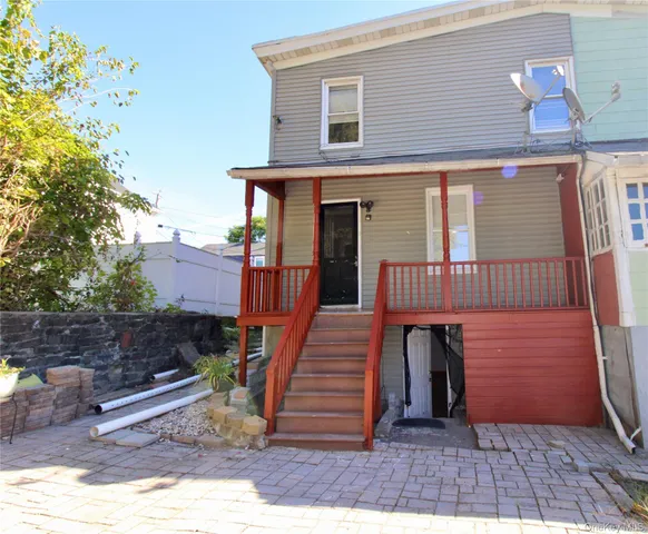 $325,000 | 36 McDonald Street, Saugerties, NY 12477