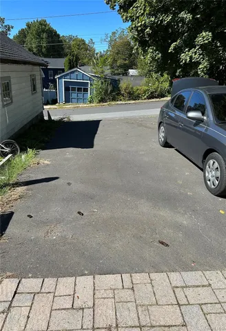 $325,000 | 36 McDonald Street, Saugerties, NY 12477