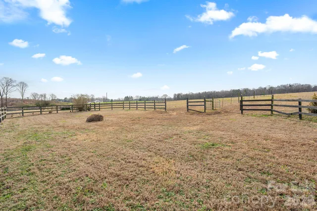 a view of outdoor space with city view