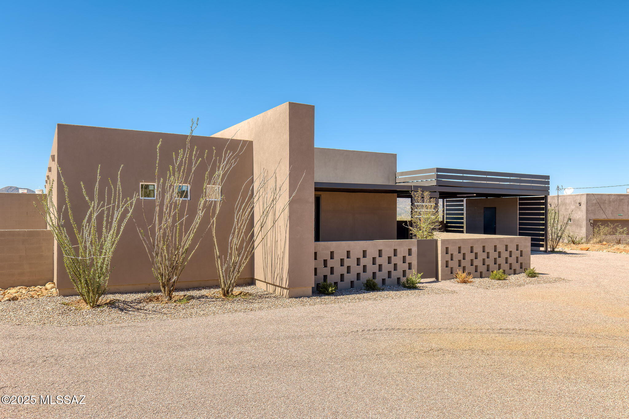 1652 Vereda Neblina Rio Rico, AZ 85648 - Photo 4 of 45