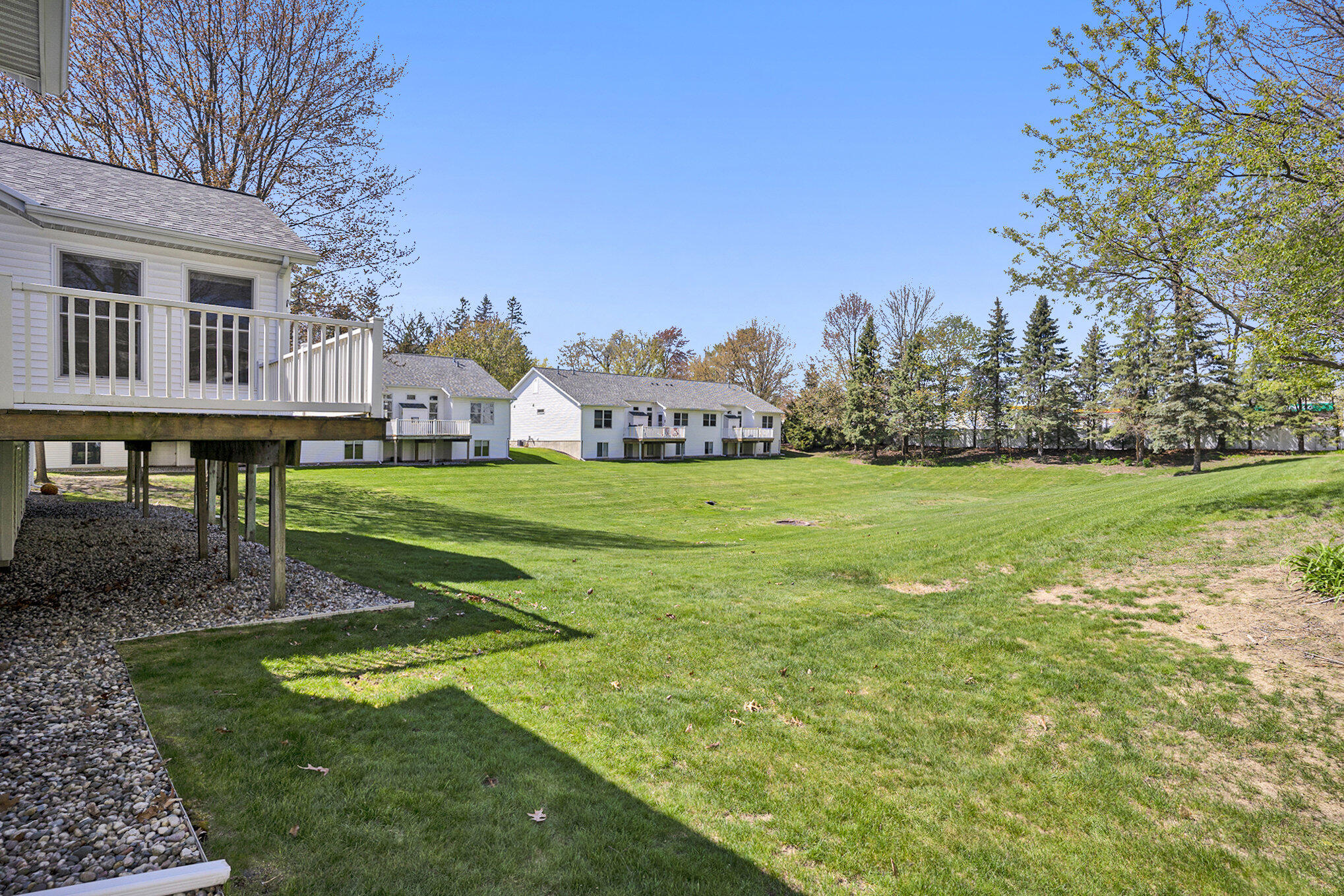 124 Stonegate Court Spring Lake, MI 49456 - Photo 24 of 27 025_file_266
