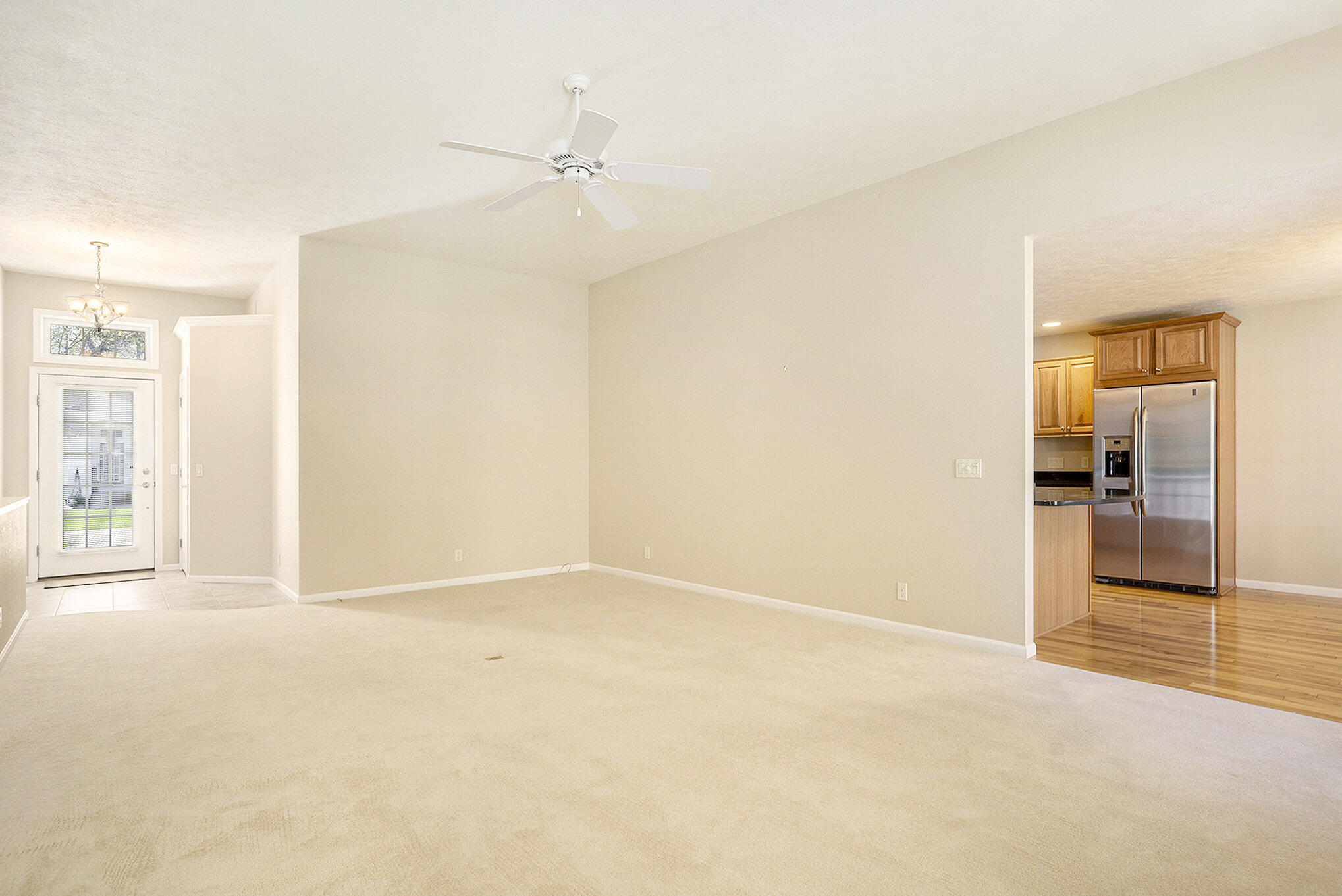 124 Stonegate Court Spring Lake, MI 49456 - Photo 5 of 27 006_file_180