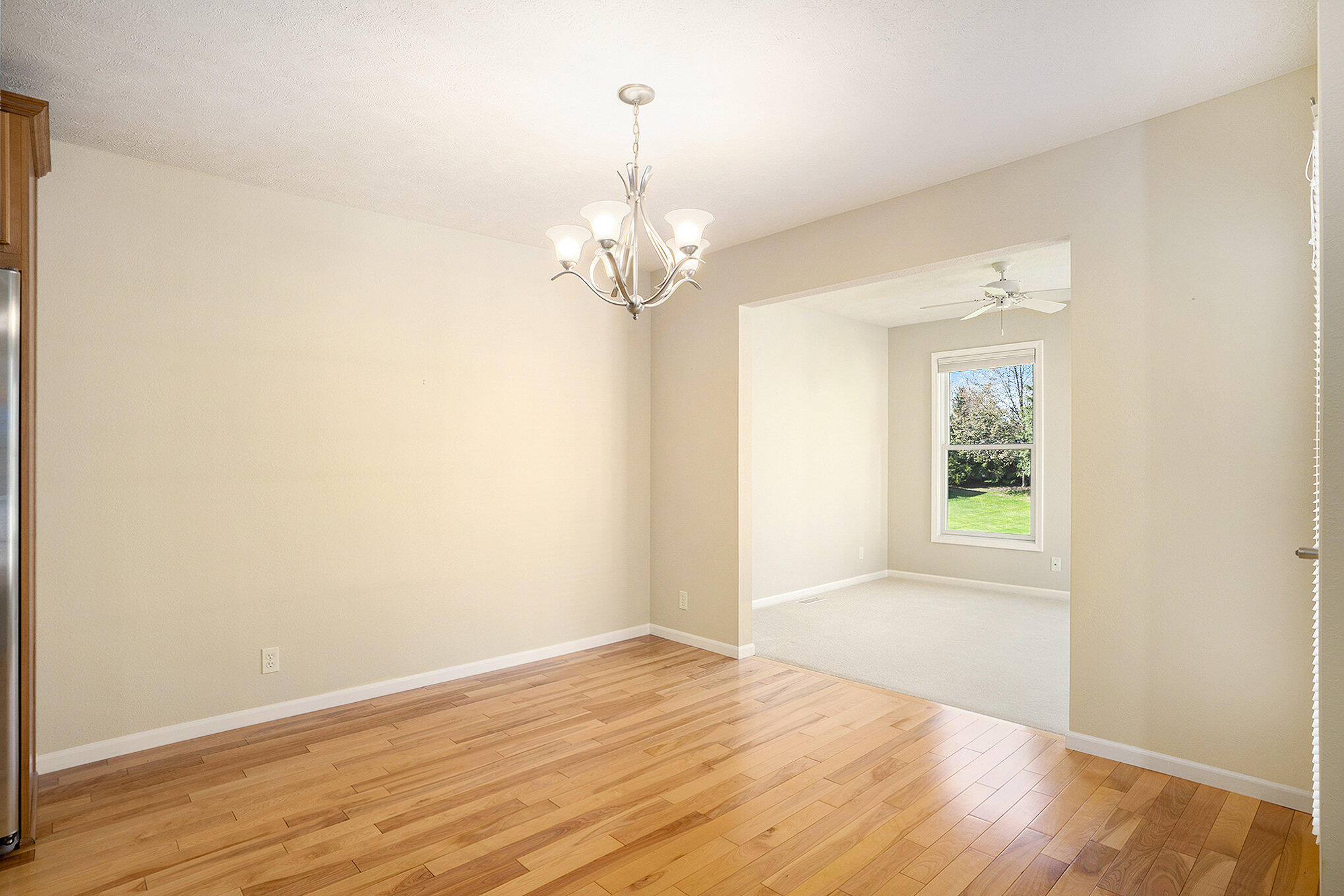 124 Stonegate Court Spring Lake, MI 49456 - Photo 6 of 27 007_file_779