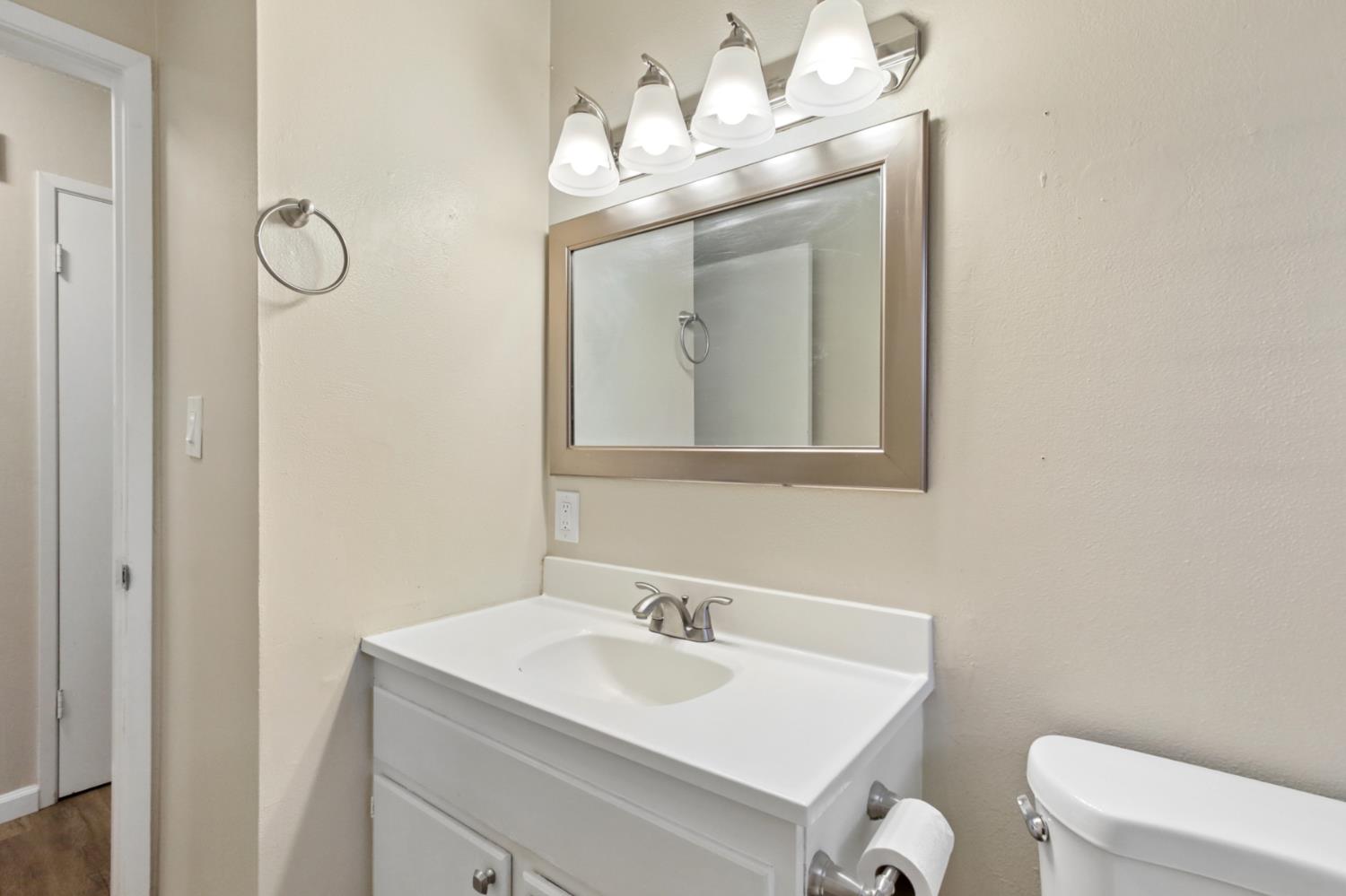 2911 Austin Street, Unit 4 Davis, CA 95618 - Photo 22 of 35