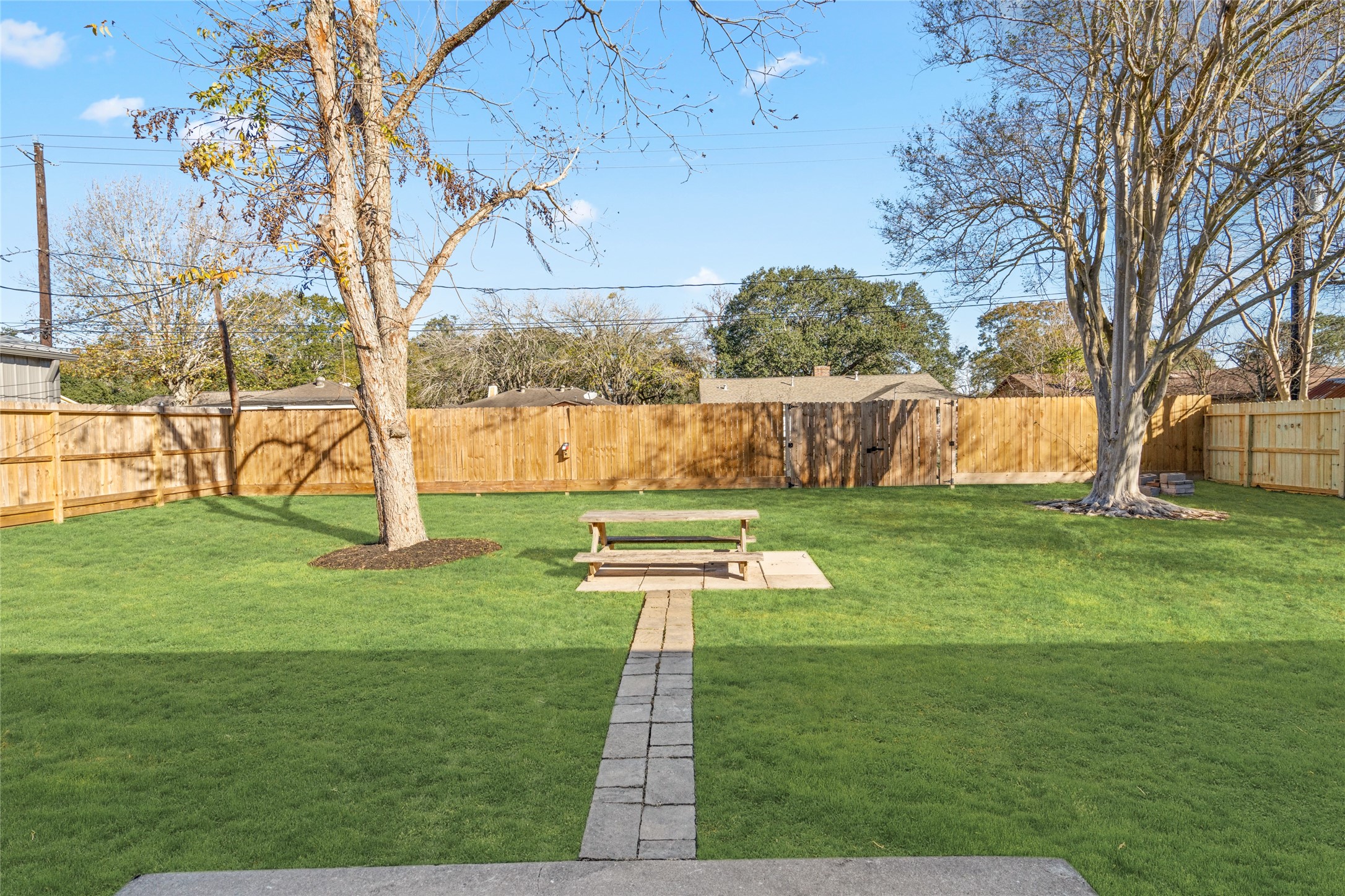 3603 Glenmeadow Drive Rosenberg, TX 77471 - Photo 23 of 27 a view of garden with statue