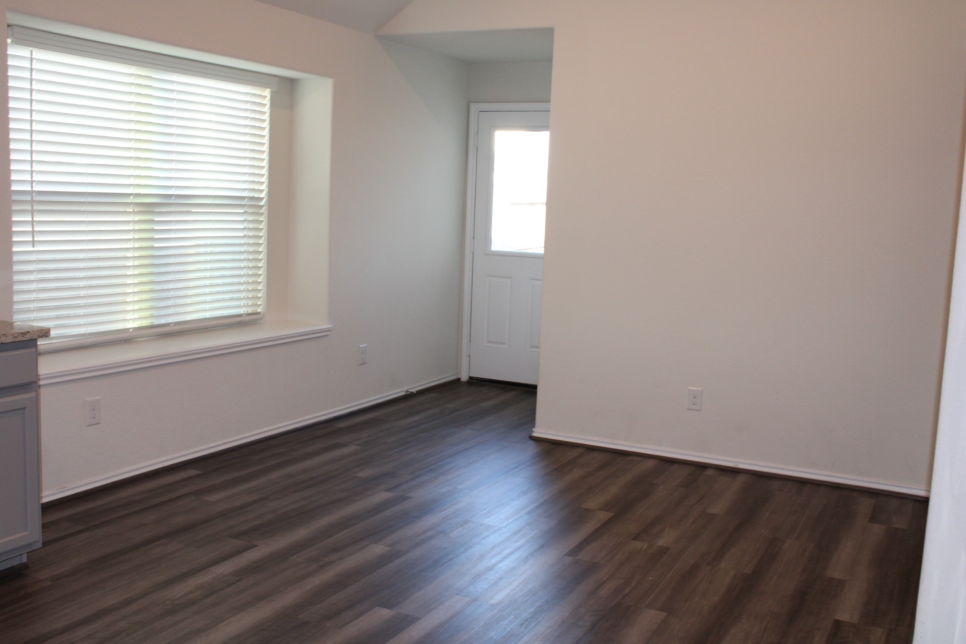 9810 Copper Ranch Trail Richmond, TX 77406 - Photo 3 of 30