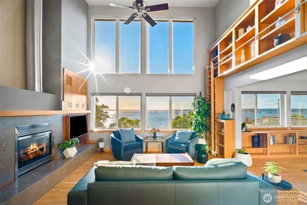 $1,365,000 | 106 North State Street, Bellingham, WA 98225