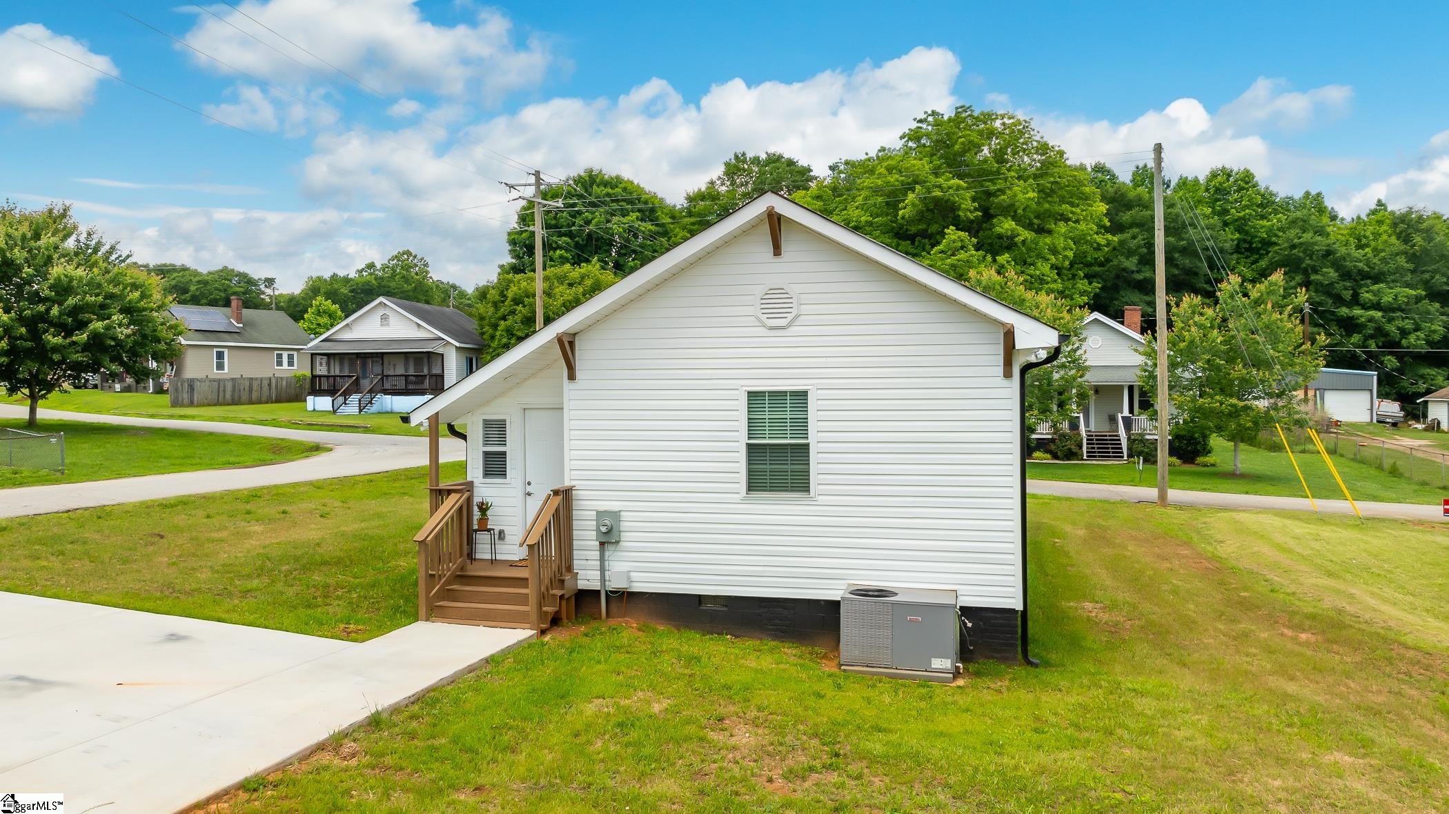 39 Chestnut Street Startex, SC 29377 - Photo 22 of 25 Gallery Image 22