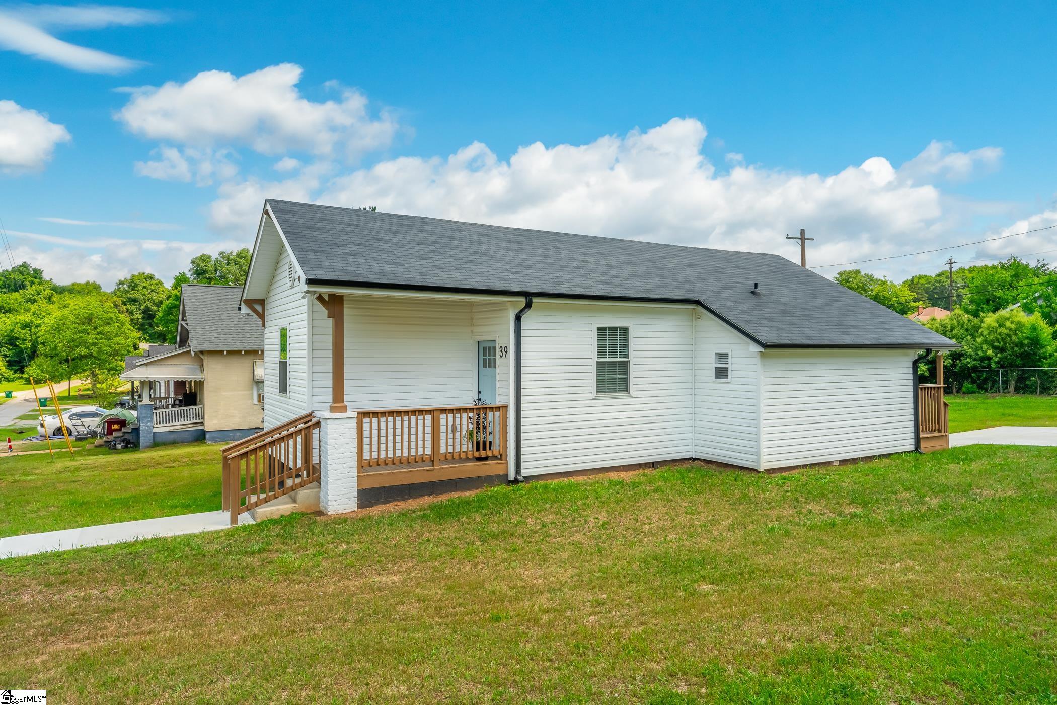 39 Chestnut Street Startex, SC 29377 - Photo 3 of 25 Gallery Image 3