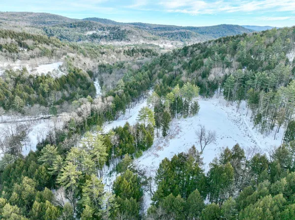 $299,000 | 567 Sawnee Bean Road, Thetford, VT 05075
