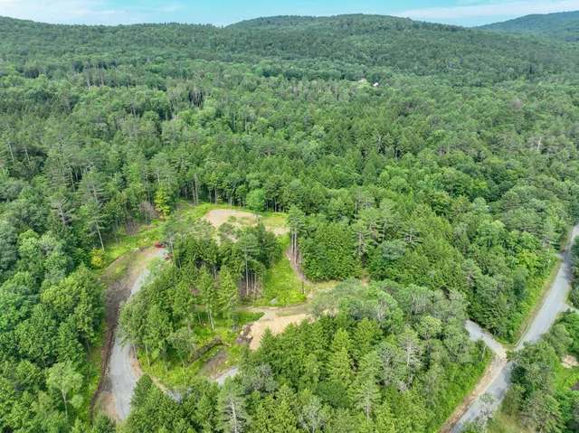 $299,000 | 567 Sawnee Bean Road, Thetford, VT 05075