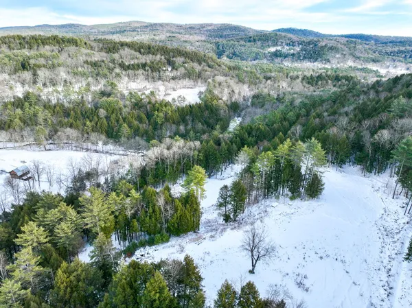 $299,000 | 567 Sawnee Bean Road, Thetford, VT 05075