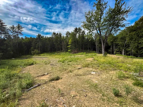 $299,000 | 567 Sawnee Bean Road, Thetford, VT 05075