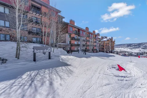 $2,400,000 | 2420 Ski Trail Lane, Unit 308, Steamboat Springs, CO 80487
