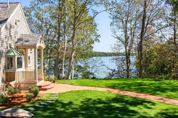 $1,450,000 | 131 Timberlane Drive, Mashpee, MA 02649