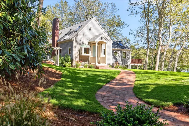 $1,450,000 | 131 Timberlane Drive, Mashpee, MA 02649